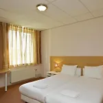 Parkhotel De Bosrand מלון אדה